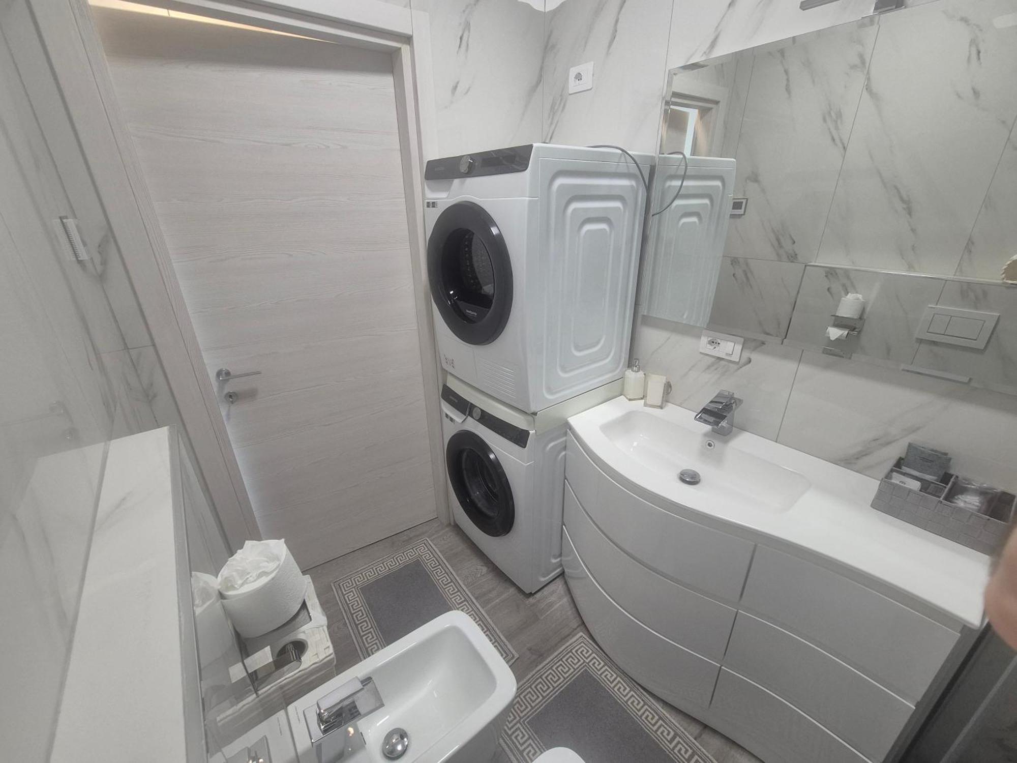 B&B Luxury House Rho Bagian luar foto